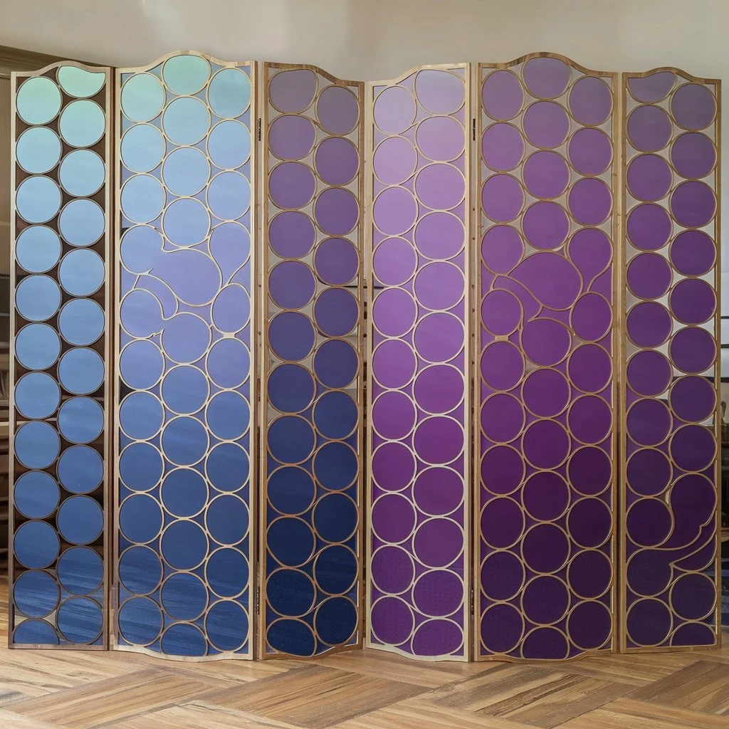 Artistic Screen Divider